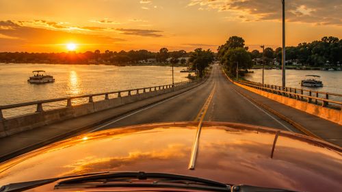 Driving through the chain of lakes - Winter Haven Auto Insurance from Think Safe Insurance